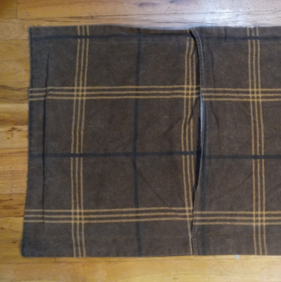 Browning Rifle Deer Hunting Lodge pillow case - Picture 4 of 7